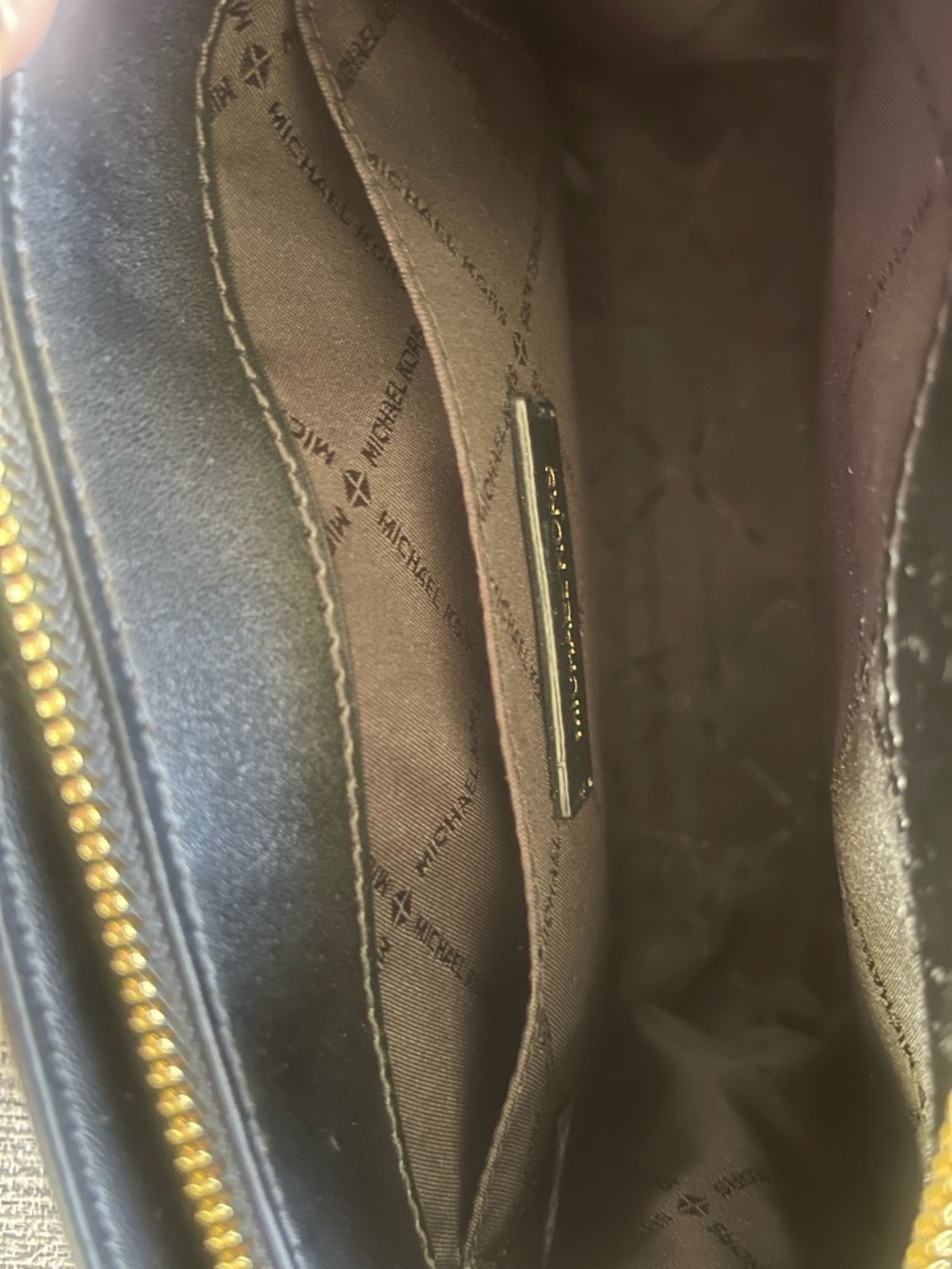 NWOT Michael Kors Sheila Small CZ Satchel Crossbody - Picture 5 of 7